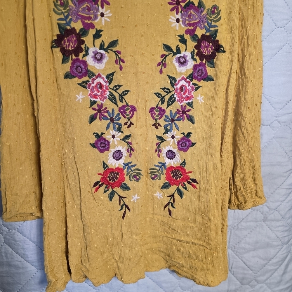 Umgee Floral Embroidered Mustard Blouse Sz M - Picture 7 of 10